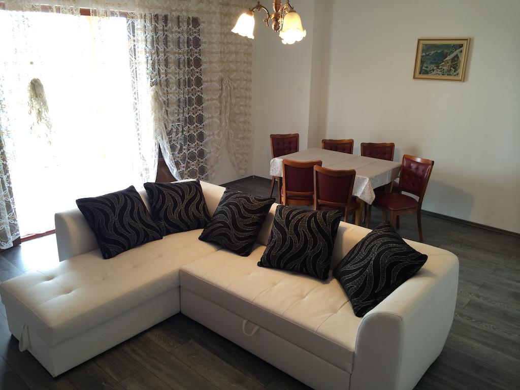 Villa Dijana Malinska Bilik gambar